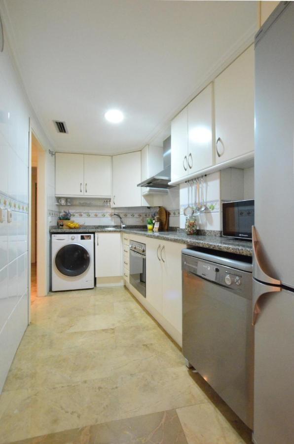 City Center Apartment Valensiya Dış mekan fotoğraf