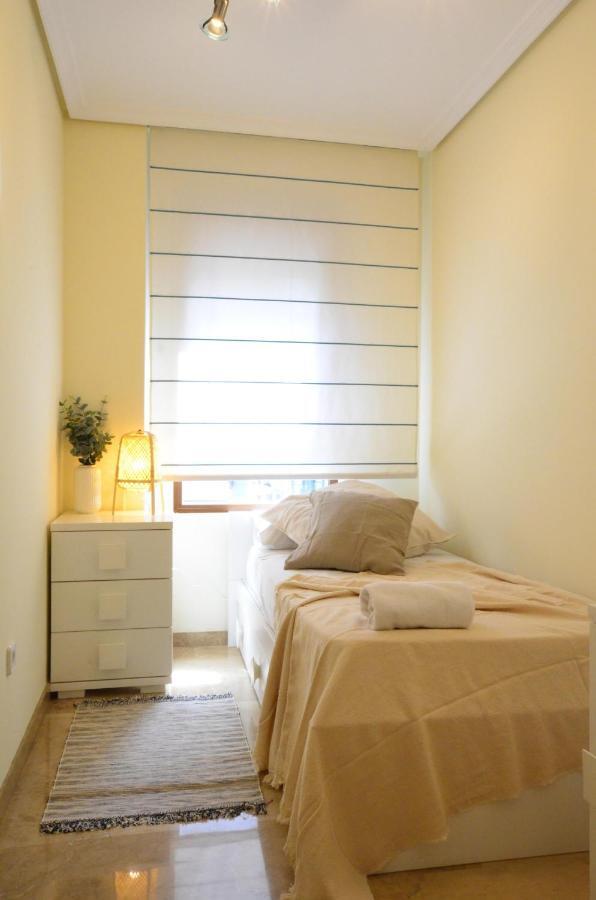 City Center Apartment Valensiya Dış mekan fotoğraf